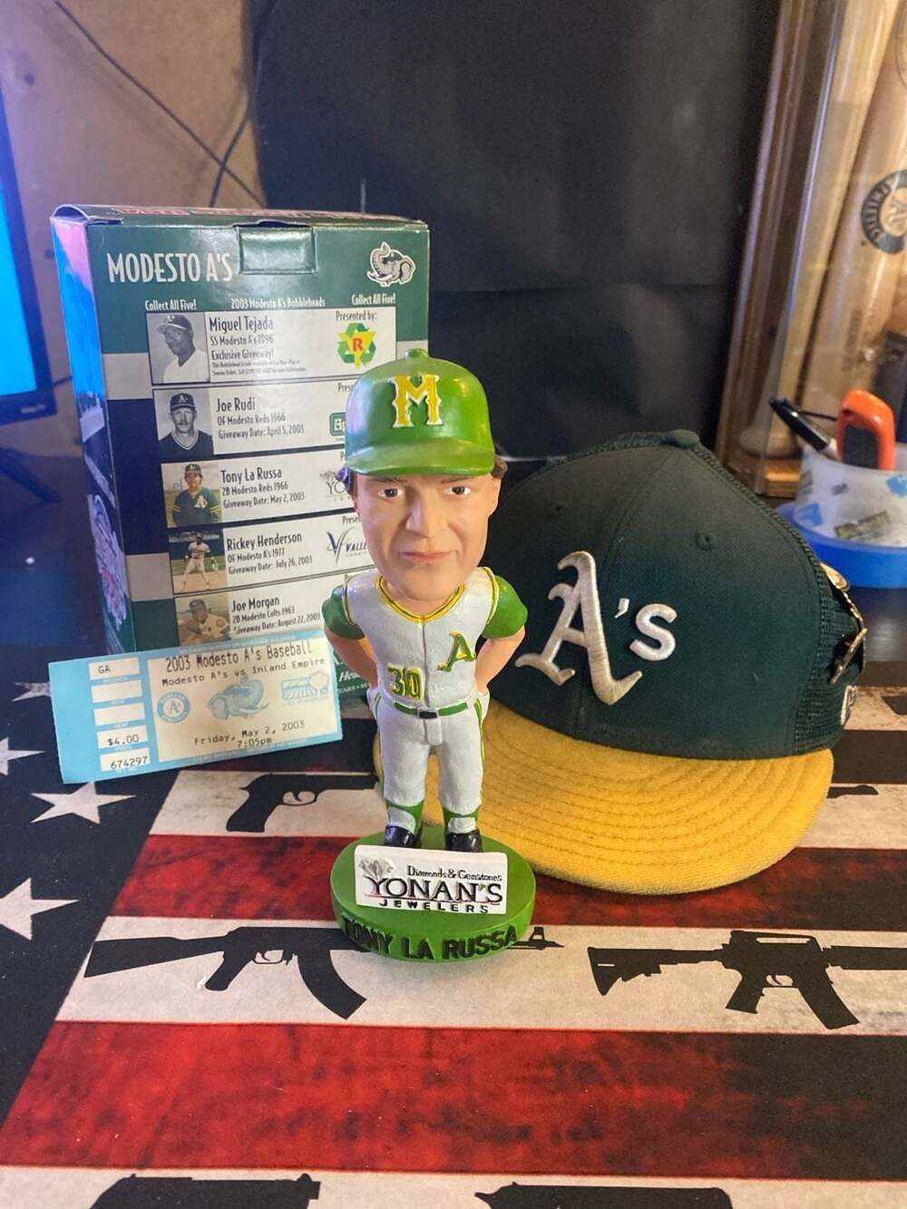 Tony La Russa Modesto A's SGA Bobblehead MLB